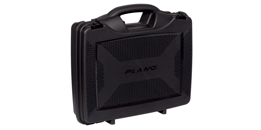 Plano Protector Series™ Two-Pistol Case Hunting 1 Plano Protector Series™ Two-Pistol Case Hunting