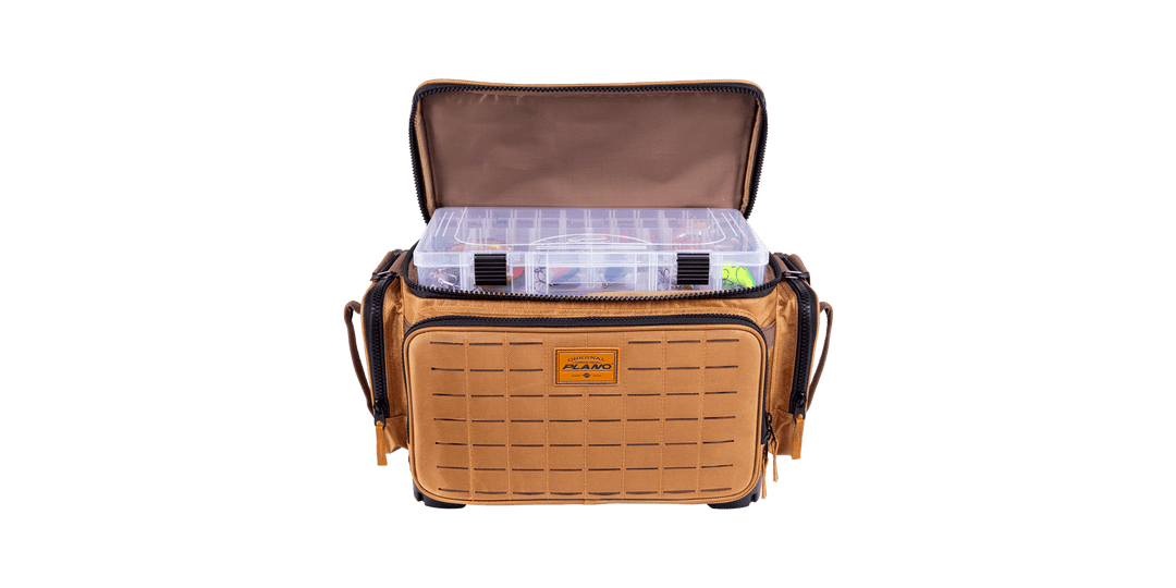 Plano Guide Series™ Tackle Bag (3700) 2 Plano Guide Series™ Tackle Bag (3700)