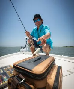 Plano Guide Series™ Tackle Bag (3700) 17 Plano Guide Series™ Tackle Bag (3700)